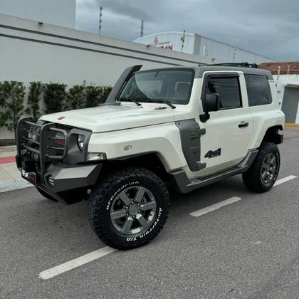 TROLLER T4 3.2 XLT 4X4 20V TURBO INTERCOOLER DIESEL 2P MANUAL